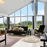 Semesterbostad Gorgeous In *